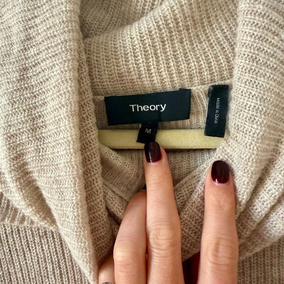 Theory Everly Merino Wool and Cashmere Turtleneck in Oatmeal Size M - Picture 3 of 6
